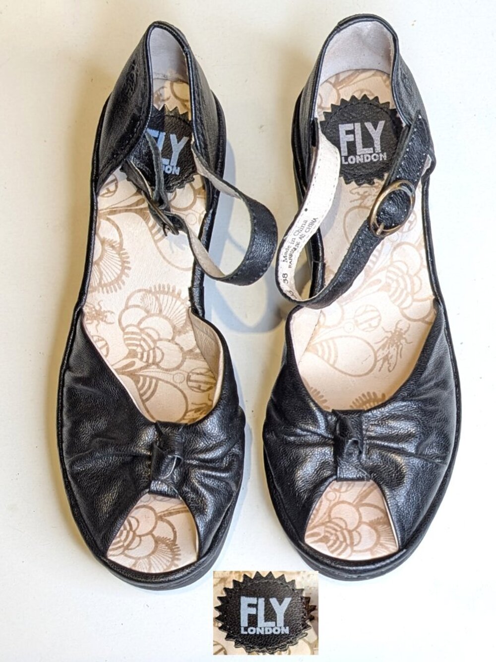 Fly London black leather Platform Wedge Sandals Size 7.5 (38)